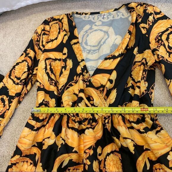 YELLOW black chain print Versace inspired maxi dress Sz M - Picture 13 of 15